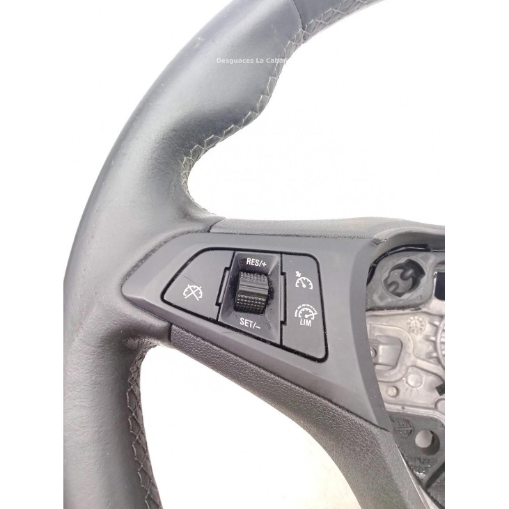 SinValor VOLANTE DIRECCION OPEL CORSA E (X15) |Desguaces La Cabaña