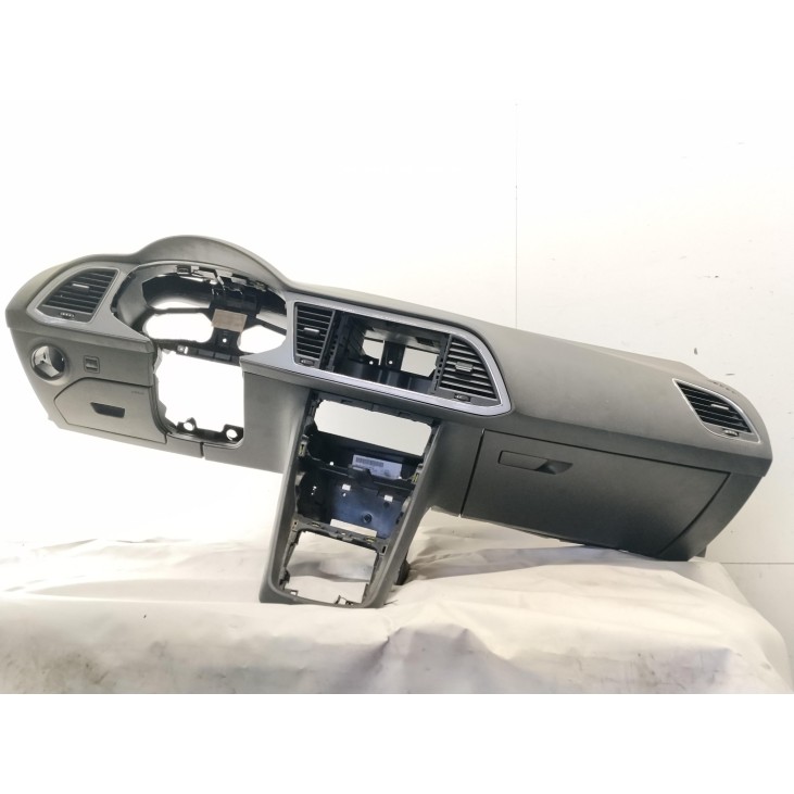 RECAMBIOS COCHE|Desguaces La Cabaña 2