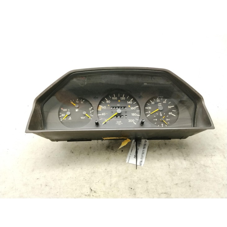   CUADRO INSTRUMENTOS MERCEDES BENZ SEDÁN (W124)|Desguaces La Cabaña