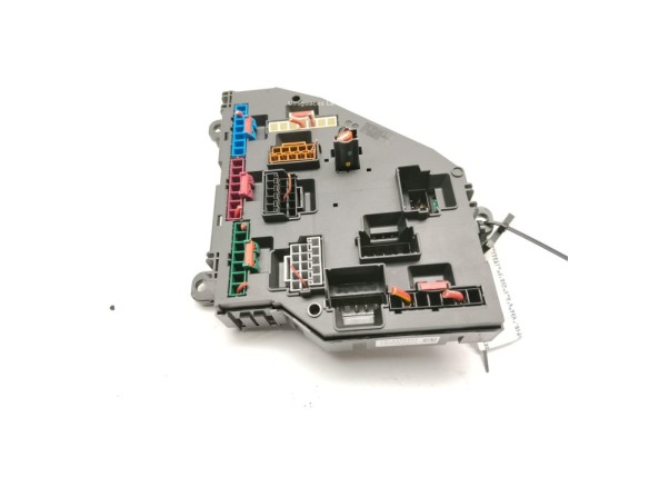 61149264923 CAJA FUSIBLES INTERIOR (BSI) BMW 5 (F10)|Desguaces La Cabaña