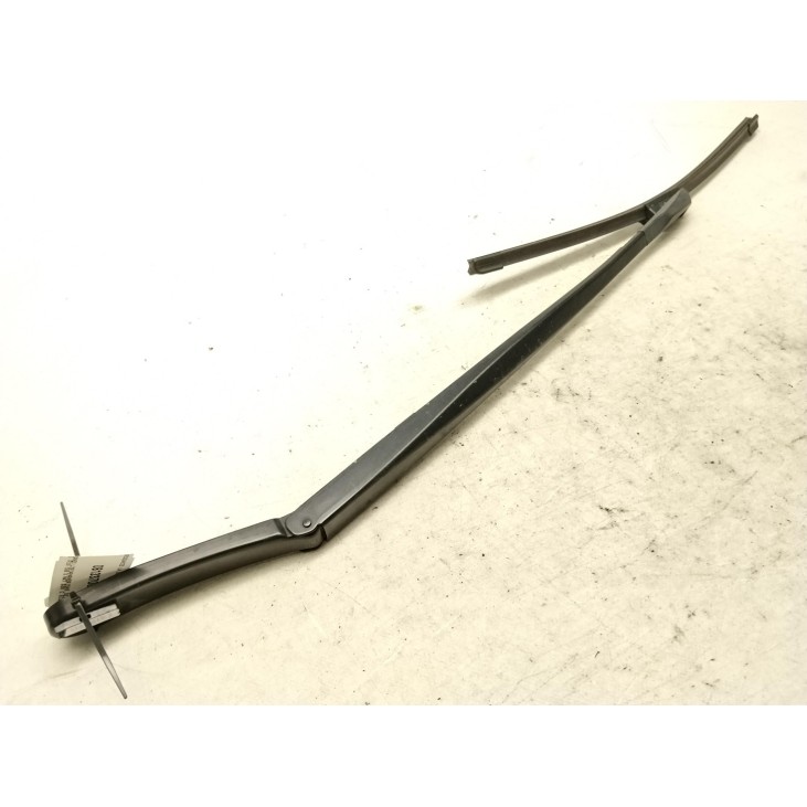 61617203156 BRAZO LIMPIAPARABRISAS DEL DER BMW 5 (F10)|Desguaces La Cabaña