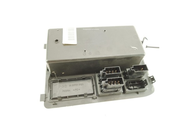81617010316 MANDO ELEVALUNAS PUERTA LAT DEL IZQ  MAN TGX|Desguaces La Cabaña