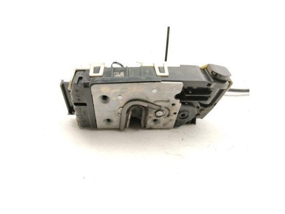 A4477304000 CERRADURA PUERTA LAT TRA DER MERCEDES BENZ VITO Furgón (W447)|Desguaces La Cabaña