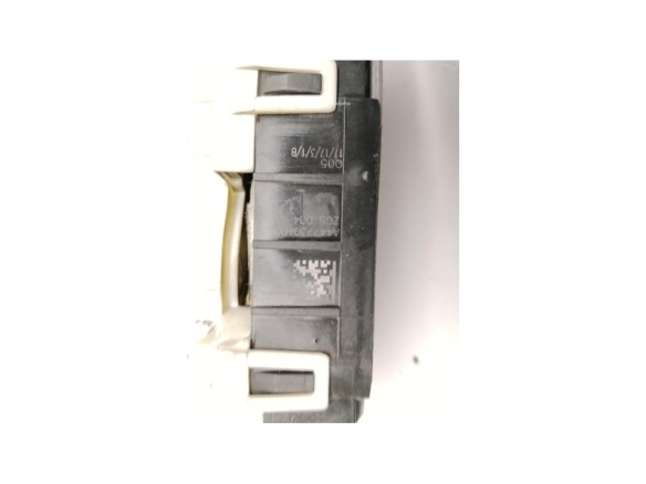 A4477304000 CERRADURA PUERTA LAT TRA DER MERCEDES BENZ VITO Furgón (W447)|Desguaces La Cabaña