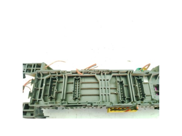 A4475460046 CAJA FUSIBLES INTERIOR (BSI) MERCEDES BENZ VITO Furgón (W447)|Desguaces La Cabaña