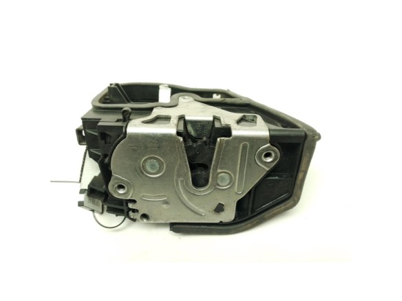 CERRADURA PUERTA LAT TRA DER BMW 5 (E60)|Desguaces La Cabaña