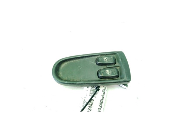   MANDO ELEVALUNAS PUERTA LAT DEL IZQ IVECO DAILY IV Furgón/ranchera familiar|Desguaces La Cabaña