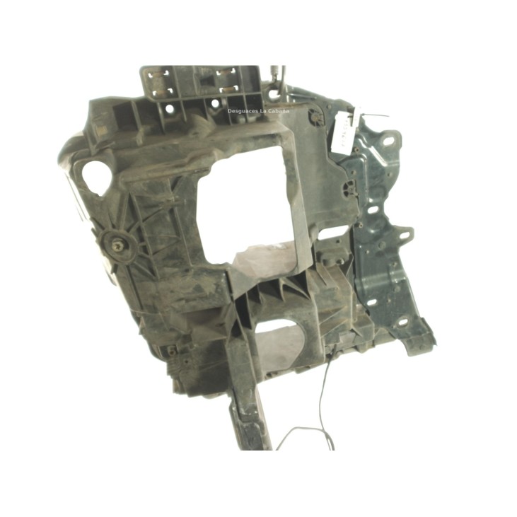 81416106759 SOPORTE FARO IZQ MAN TGX|Desguaces La Cabaña