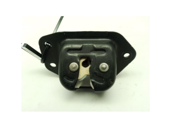 CERRADURA PORTON / TAPA MALETA NISSAN TIIDA Fastback (C11)|Desguaces La Cabaña