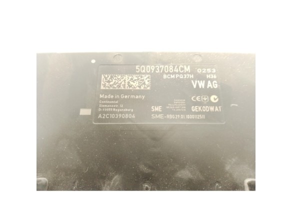 5Q0937084CM CAJA FUSIBLES INTERIOR (BSI) VW CRAFTER Furgón (SY_)|Desguaces La Cabaña