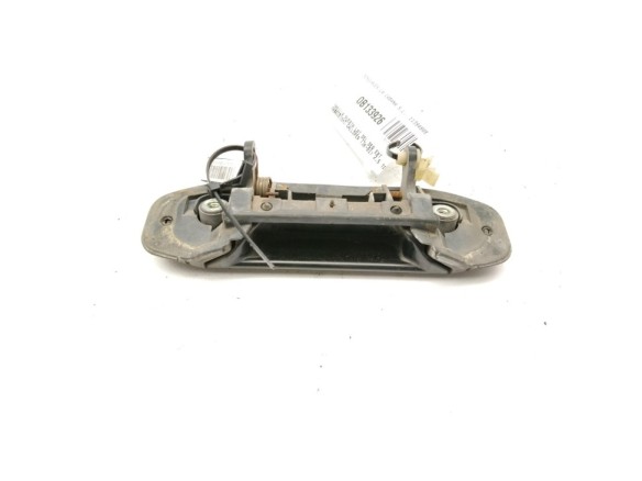   MANILLA PUERTA LAT DEL DER EXT MITSUBISHI GALLOPER (JK-01)|Desguaces La Cabaña