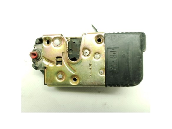 CERRADURA PUERTA LAT TRA DER PEUGEOT 306 Fastback (7A, 7C, N3, N5)|Desguaces La Cabaña