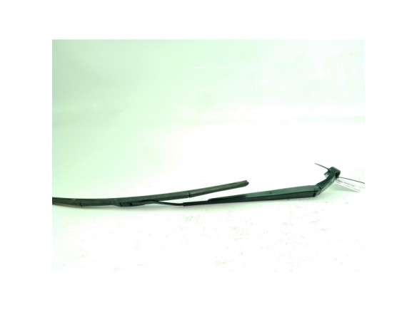 852210D240 BRAZO LIMPIAPARABRISAS DEL IZQ TOYOTA YARIS CROSS (MXP_)|Desguaces La Cabaña