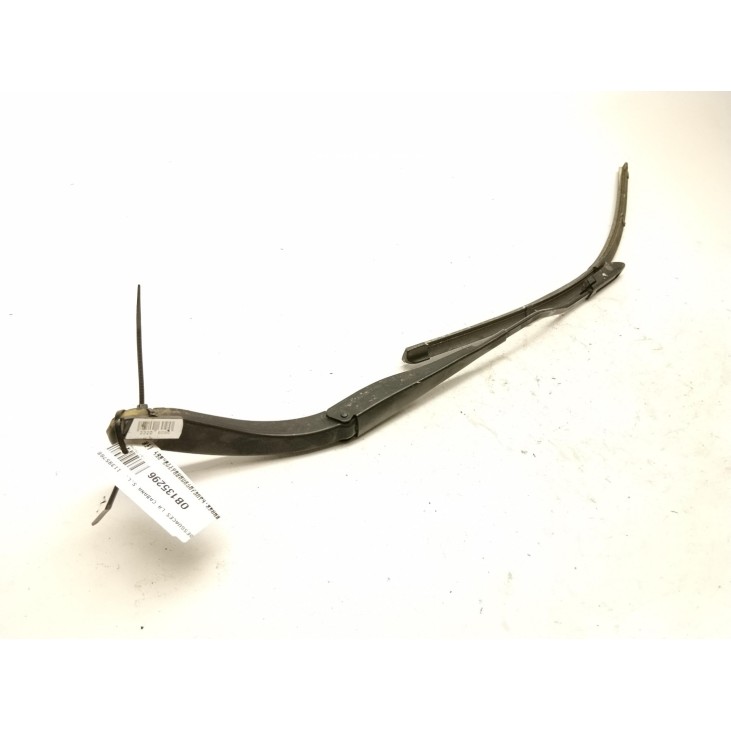 288811454R BRAZO LIMPIAPARABRISAS DEL IZQ DACIA DUSTER (HM_)|Desguaces La Cabaña