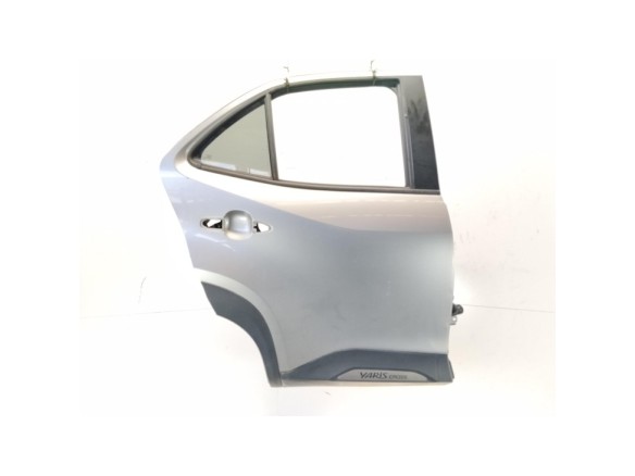 67003K2010 PUERTA LAT TRA DER TOYOTA YARIS CROSS (MXP_)|Desguaces La Cabaña