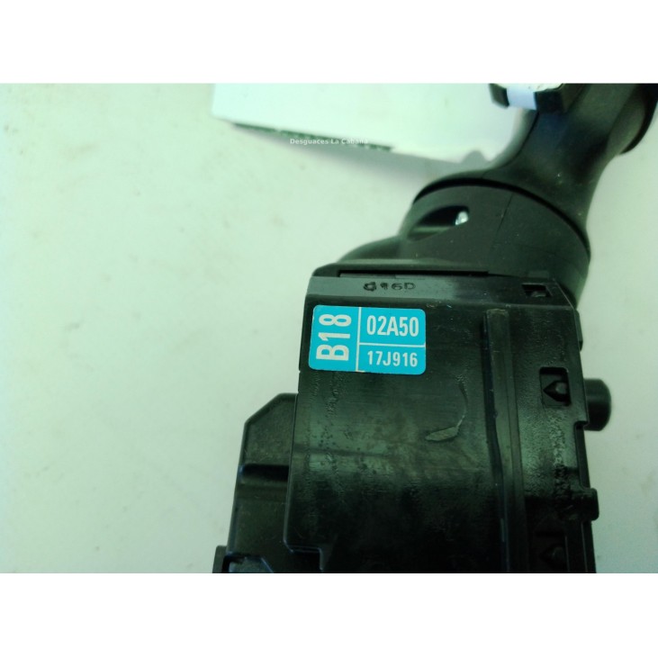 8465202A30 MANDO LIMPIAPARABRISAS TOYOTA YARIS CROSS (MXP_)|Desguaces La Cabaña