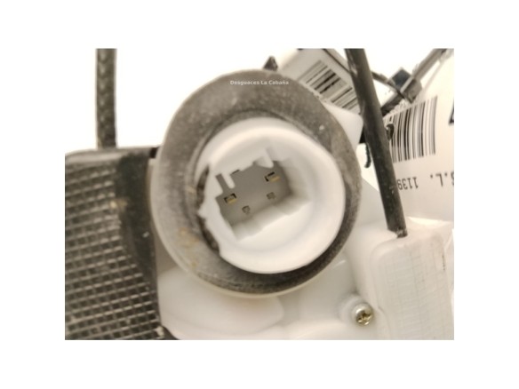 69060K0040 CERRADURA PUERTA LAT TRA IZQ TOYOTA YARIS CROSS (MXP_)|Desguaces La Cabaña