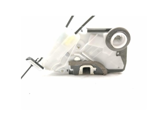 69030K0031 CERRADURA PUERTA LAT DEL DER TOYOTA YARIS CROSS (MXP_)|Desguaces La Cabaña
