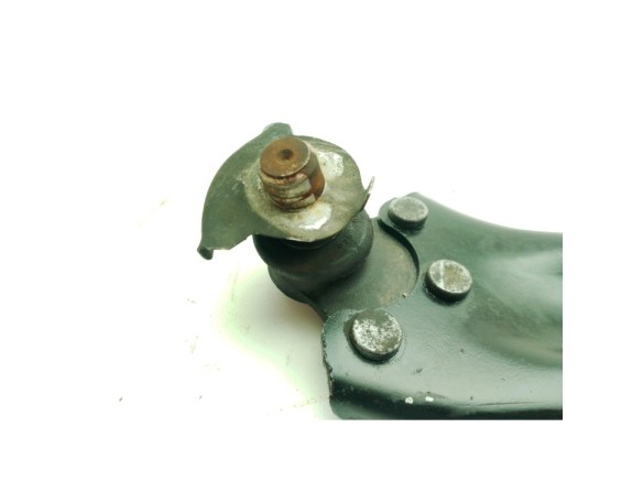 1673629880 BRAZO SUSPENSION DEL DER INF PEUGEOT 208|Desguaces La Cabaña
