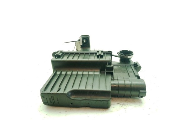 9670851880 CAJA FILTRO AIRE PEUGEOT 208|Desguaces La Cabaña
