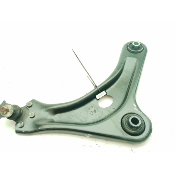1673629880 BRAZO SUSPENSION DEL DER INF PEUGEOT 208|Desguaces La Cabaña