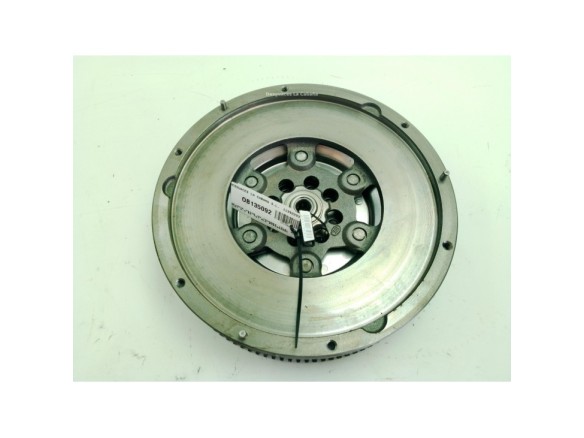 070105266L VOLANTE MOTOR VW TOUAREG (7LA, 7L6, 7L7)|Desguaces La Cabaña