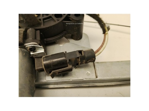 91165704 ELEVALUNAS PUERTA LAT DEL IZQ OPEL VIVARO A Combi (X83)|Desguaces La Cabaña
