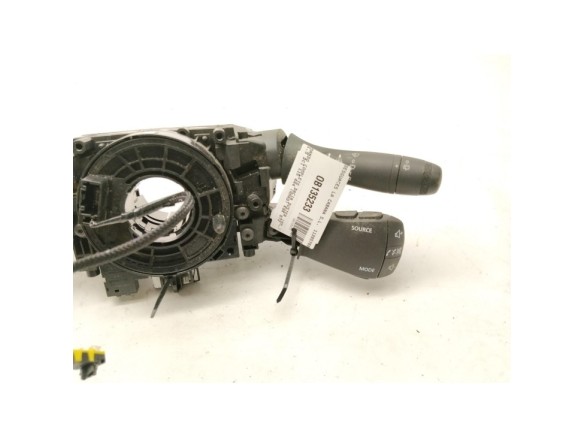  255678207R MANDO COMPLETO DACIA DUSTER (HM_)|Desguaces La Cabaña
