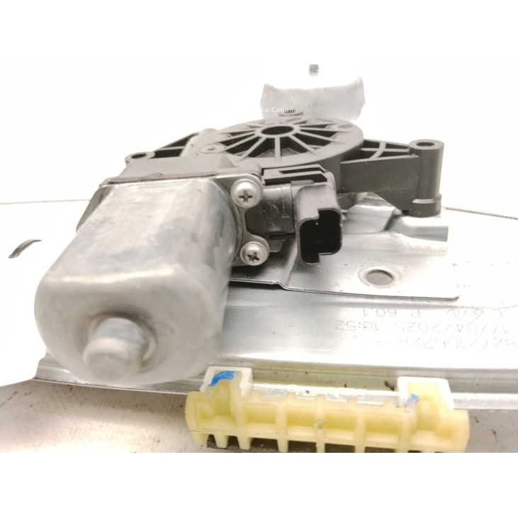 827210622R ELEVALUNAS PUERTA LAT TRA IZQ DACIA DUSTER (HM_)|Desguaces La Cabaña