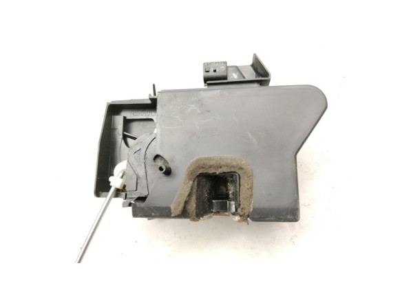 825023654R CERRADURA PUERTA LAT TRA DER DACIA DUSTER (HM_)|Desguaces La Cabaña