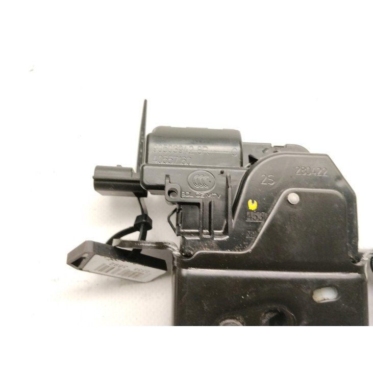 905039428R CERRADURA PORTON / TAPA MALETA DACIA DUSTER (HM_)|Desguaces La Cabaña