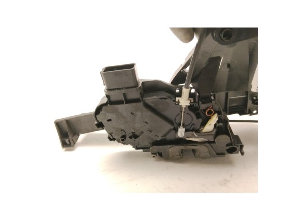 1523317 CERRADURA PUERTA LAT DEL DER FORD KUGA I|Desguaces La Cabaña