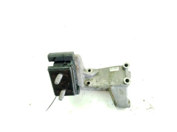   SOPORTE MOTOR IZQ IVECO DAILY VI Caja/Chasis|Desguaces La Cabaña