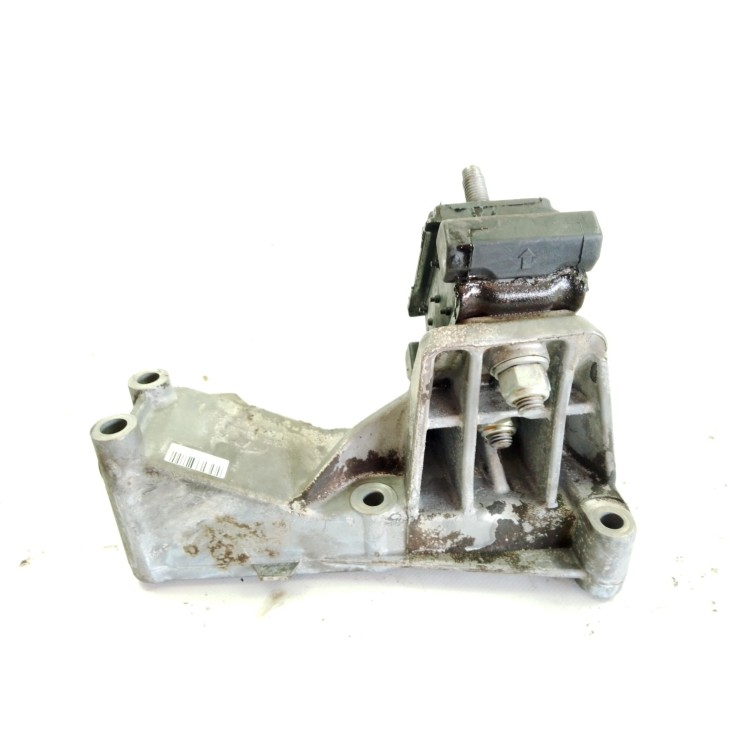   SOPORTE MOTOR IZQ IVECO DAILY VI Caja/Chasis|Desguaces La Cabaña