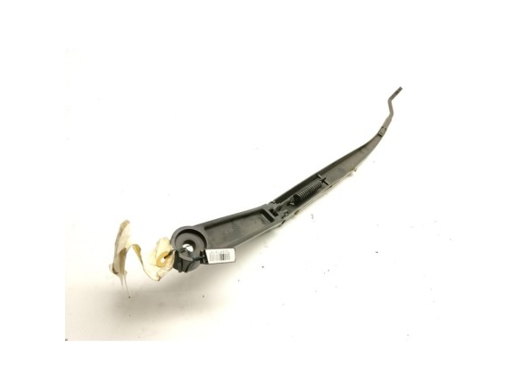 BRAZO LIMPIAPARABRISAS DEL DER KIA SPORTAGE (SL)|Desguaces La Cabaña