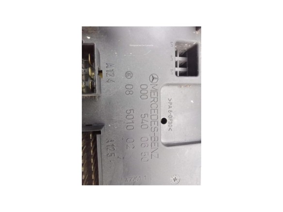 5400650 CAJA FUSIBLES INTERIOR (BSI) MERCEDES BENZ VITO Furgón (638)|Desguaces La Cabaña