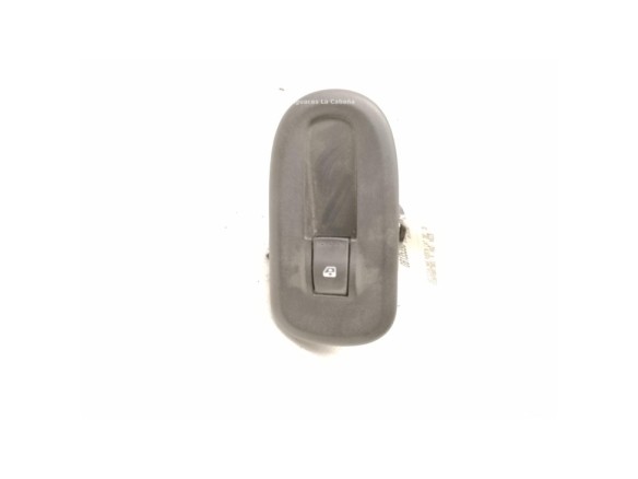   MANDO ELEVALUNAS PUERTA LAT DEL DER NISSAN NV400 Furgón (X62, X62B)|Desguaces La Cabaña