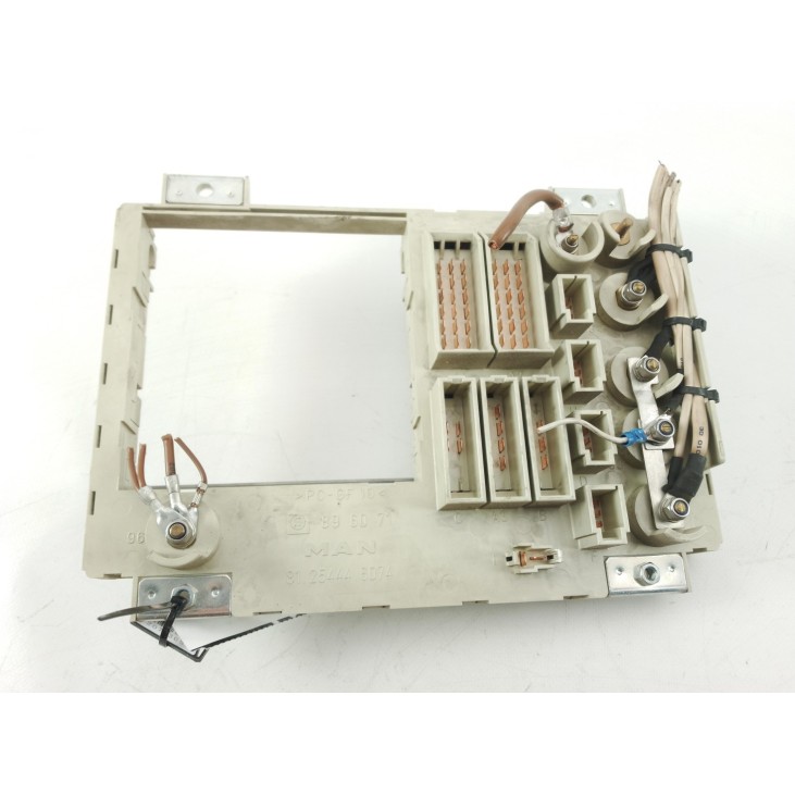 81254446074 CAJA FUSIBLES INTERIOR (BSI)  MAN TGL|Desguaces La Cabaña