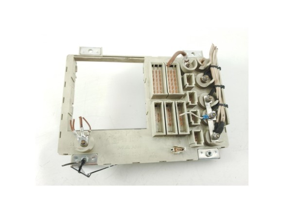 81254446074 CAJA FUSIBLES INTERIOR (BSI)  MAN TGL|Desguaces La Cabaña