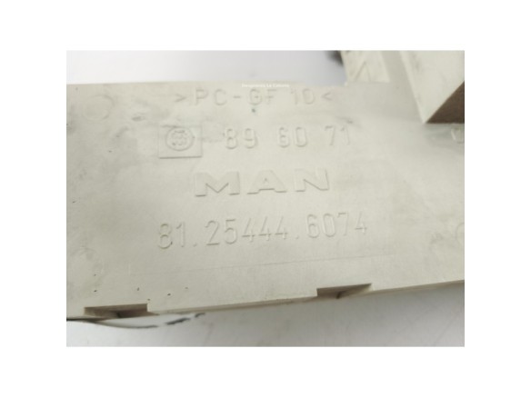 81254446074 CAJA FUSIBLES INTERIOR (BSI)  MAN TGL|Desguaces La Cabaña