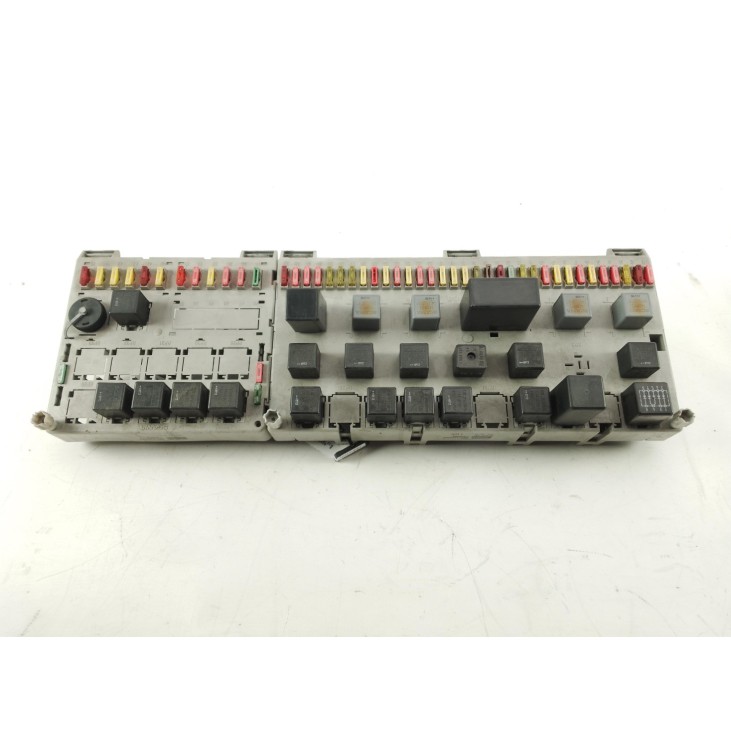 1398062 1436458 CAJA FUSIBLES INTERIOR (BSI)  SCANIA P,G,R,T - series|Desguaces La Cabaña