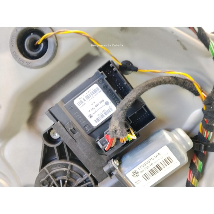 1Z1837461 ELEVALUNAS PUERTA LAT DEL IZQ SKODA OCTAVIA II Combi (1Z5)|Desguaces La Cabaña