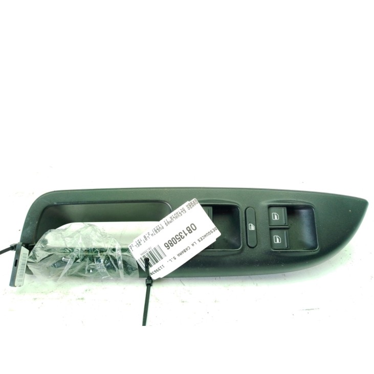  MANDO ELEVALUNAS PUERTA LAT DEL IZQ SKODA OCTAVIA II Combi (1Z5)|Desguaces La Cabaña