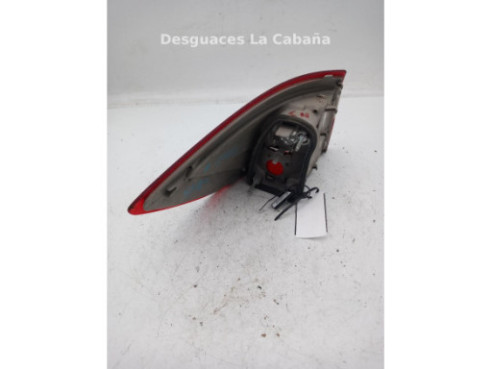 PILOTO TRASERO DERECHO EXTERIOR|Desguaces La Cabaña 2