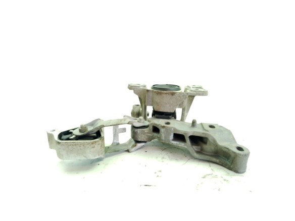 A4472410713 SOPORTE MOTOR DER MERCEDES BENZ VITO Furgón (W447)|Desguaces La Cabaña