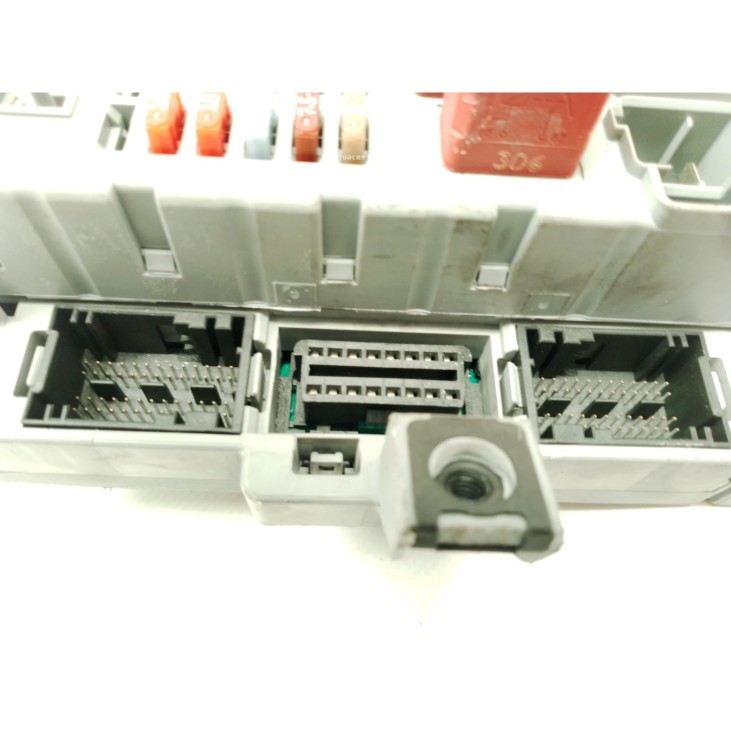 51786800 CAJA FUSIBLES INTERIOR (BSI) LANCIA YPSILON (843_)|Desguaces La Cabaña