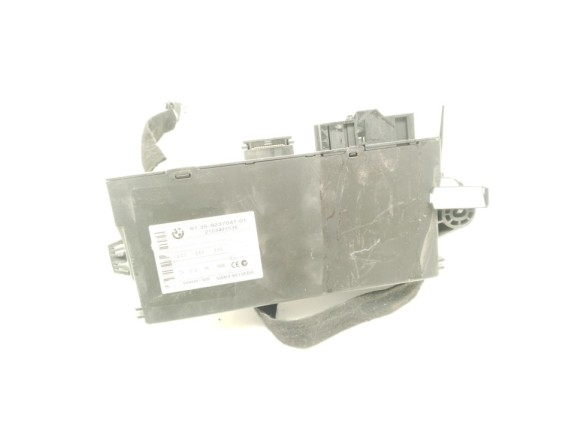 6135923704701 CENTRALITA MULTIFUNCION BMW 3 (E90)|Desguaces La Cabaña