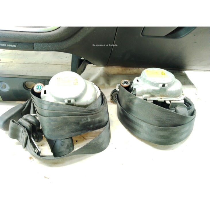 34220622A KIT AIRBAGS + SALPICADERO + CINTURONES O ANCLAJE + CENTRALIT FORD FIESTA VII|Desguaces La Cabaña