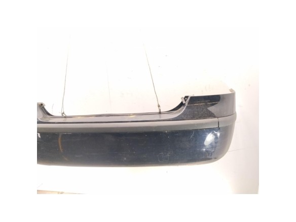 1360482 PARAGOLPES TRA FORD FOCUS II Sedán (DB_)|Desguaces La Cabaña