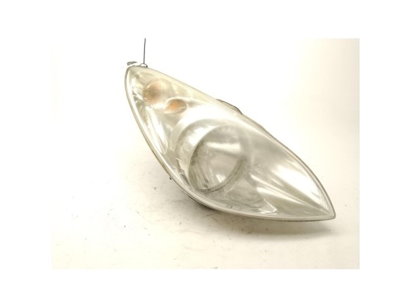 921024P000 FARO DERECHO HYUNDAI i20 (PB, PBT)|Desguaces La Cabaña